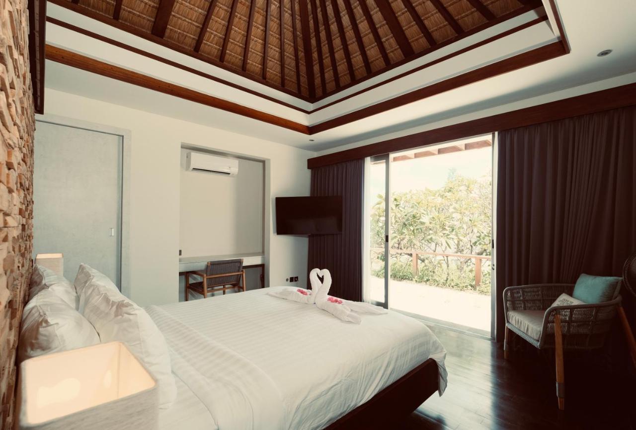 Sunset Palms Beach Villa Jimbaran Esterno foto